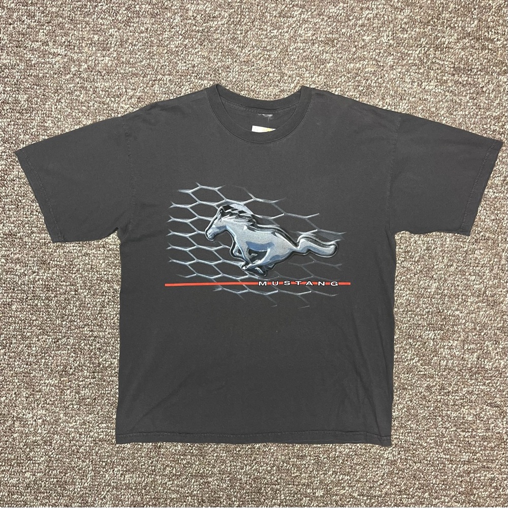 Hard To Find Vintage Ford Mustang GT Muscle Y2K SpellOut Graphic Racing Car Tee